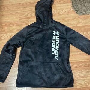 Boys under Armour hoodie